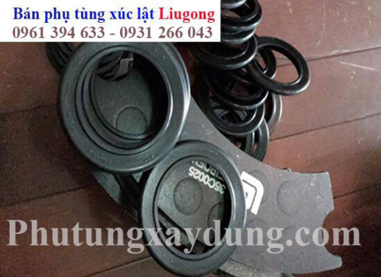 Một số hình ảnh về phụ tùng xe xúc lật Liugong Trung Quốc
