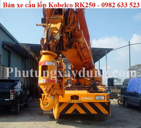 Bán xe cẩu lốp Kobelco RK250 trọng tải 25 tấn-1